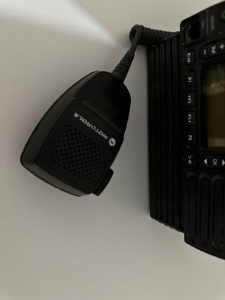 Emisora Motorola AD MT 3100/DM+Fuente alimentación