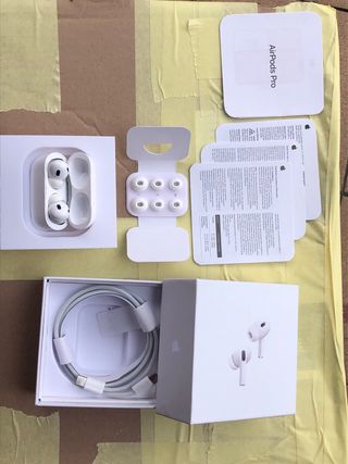 Apple AirPods 2ª Gen Blancos