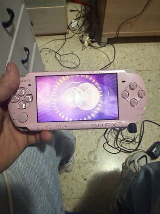 2 PSP Sony: Rosa y Blanca