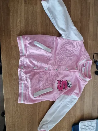 Chaqueta Zara Snoopy Rosa talla 110cm
