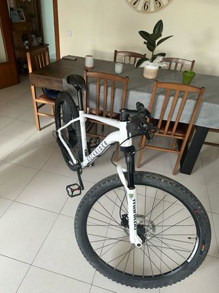 Bici Montaña Rockrider Race 700 (2025)