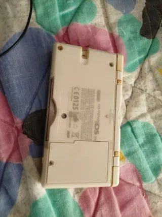 Nintendo DS Lite Blanca (No enciende)