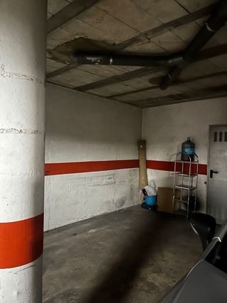 Garaje en barrio alto