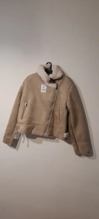 Chaqueta Stradivarius Beige Talla M