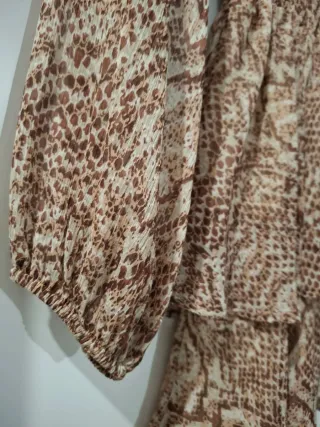 Vestido Zara estampado serpiente