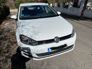 Volkswagen Golf 2017 1.6 tdi, 5 puertas.