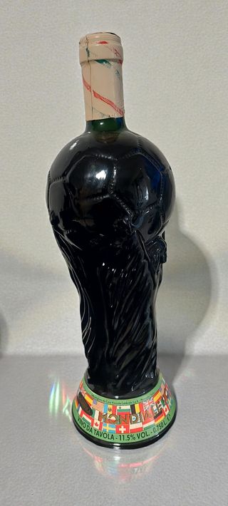 Bottiglia Vino Mondiale Italia '90 Caldirola