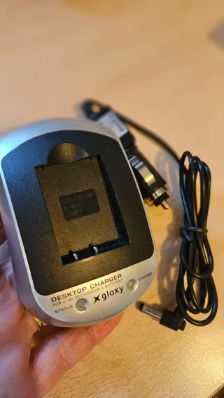 Cámara Sony RX100M4 + Accesorios