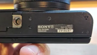 Cámara Sony RX100M4 + Accesorios