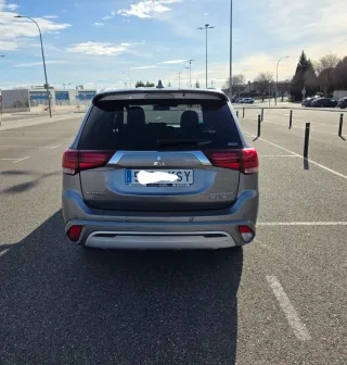 Mitsubishi Outlander 2019, eiqueta 0