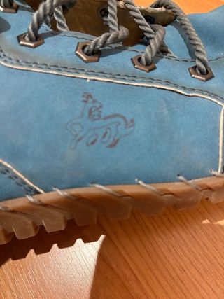 Botas mujer casuales azules con cordones