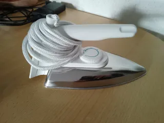 Plancha ropa Severin BA 3211