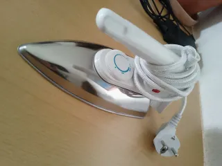 Plancha ropa Severin BA 3211