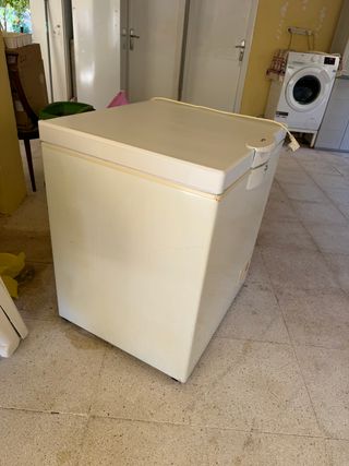 Arcón Congelador Saivod 185L