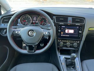 Volkswagen Golf R-LINE 2018