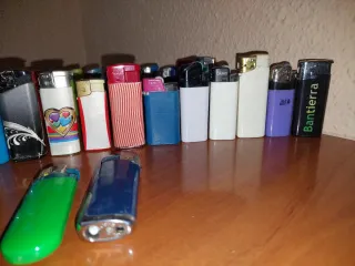 45 accendini piccoli