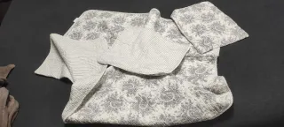 Colcha cuna y fundas almohada Zara home