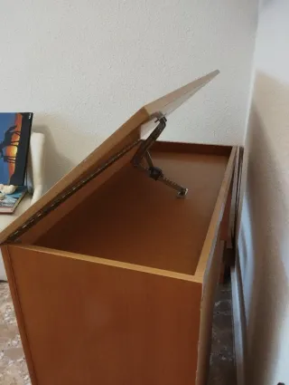 Dormitorio juvenil de madera de haya