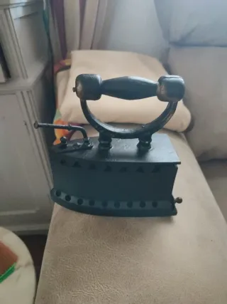 Plancha de carbón antigua