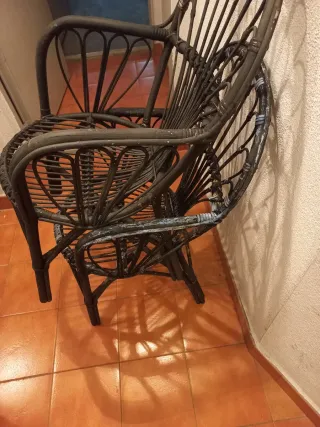 2 sillas de mimbre