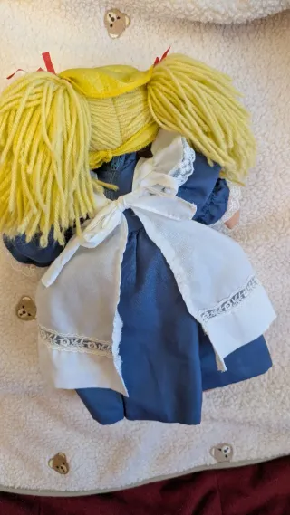 Bambola vintage morbida