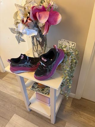 Deportivas Asics nimbus 27 Negras y Rosas