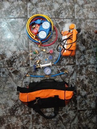 Bomba de Vacío + 2 Manómetros