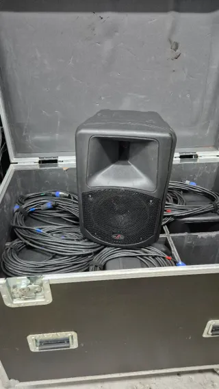 Yamaha MG124C Mesa de Mezclas