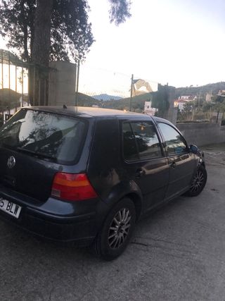 Volkswagen Golf 2002