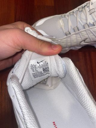 Nike Shox - Blancas/Plateadas - 43