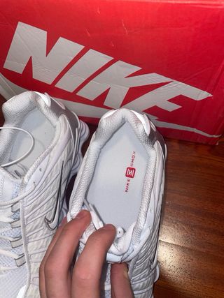 Nike Shox - Blancas/Plateadas - 43