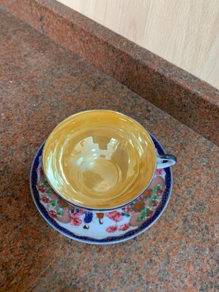 Taza y plato de porcelana fina china