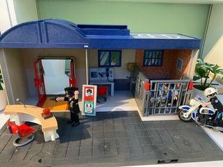 Comisaría Policía Playmobil con figuras