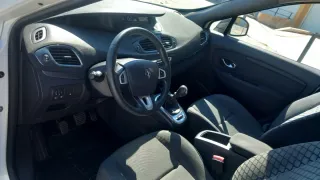 Renault Scenic 2011