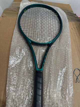 Raqueta Tenis Blade 100 V9 grip 2