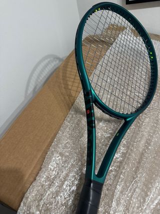 Raqueta Tenis Blade 100 V9 grip 2