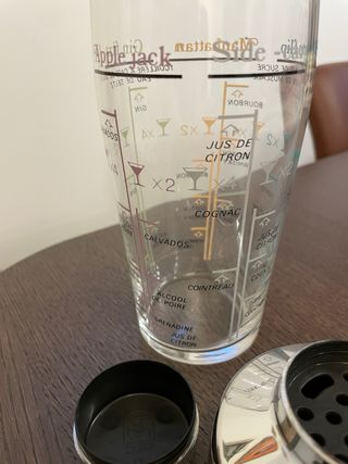 Shaker cocktail con dosatore