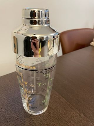 Shaker cocktail con dosatore