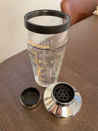 Shaker cocktail con dosatore