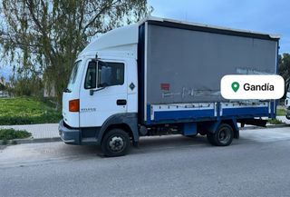 camion con caja frutera