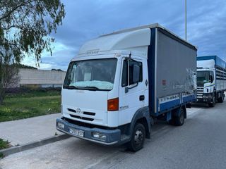 camion con caja frutera
