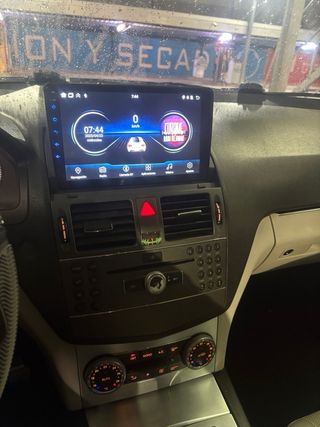 Mercedes-Benz Clase C180 2009