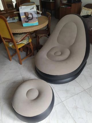 Sillón Inflable Reclinable Beige y Negro