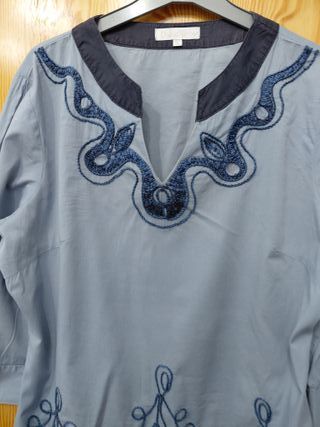 Túnica Azul Bordada Talla XL