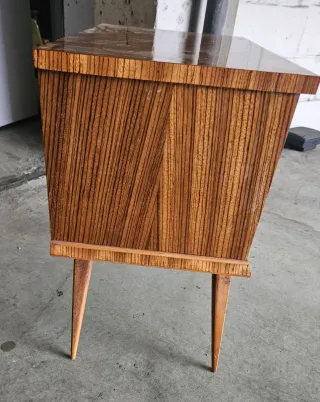 Vendo mesa de noche estilo vintage