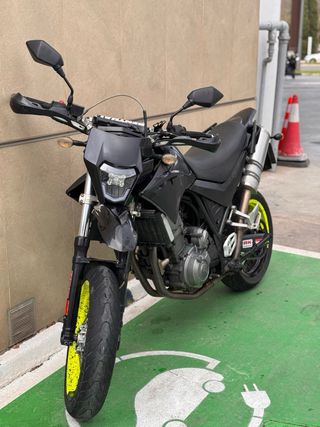 Yamaha XT 660 Supermotard