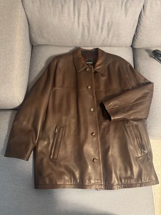 Chaqueta de piel marrón para hombre