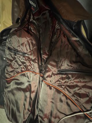 Chaqueta de piel marrón para hombre