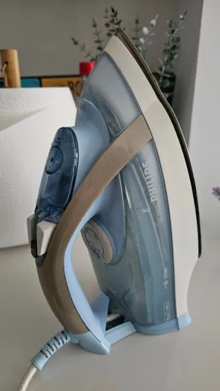 Plancha de vapor Philips GC 3320