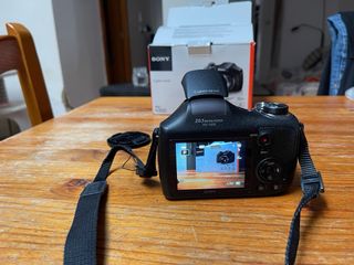 OPORTUNIDAD! Cámara Sony Cyber-shot DSC-H300 Negra